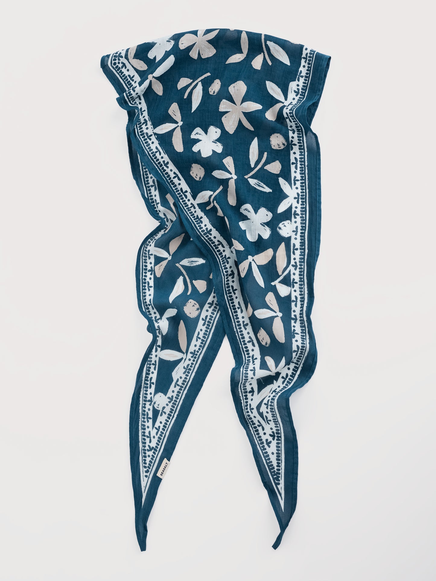 Posy Scarf Anemone Shapes Dk Lugger