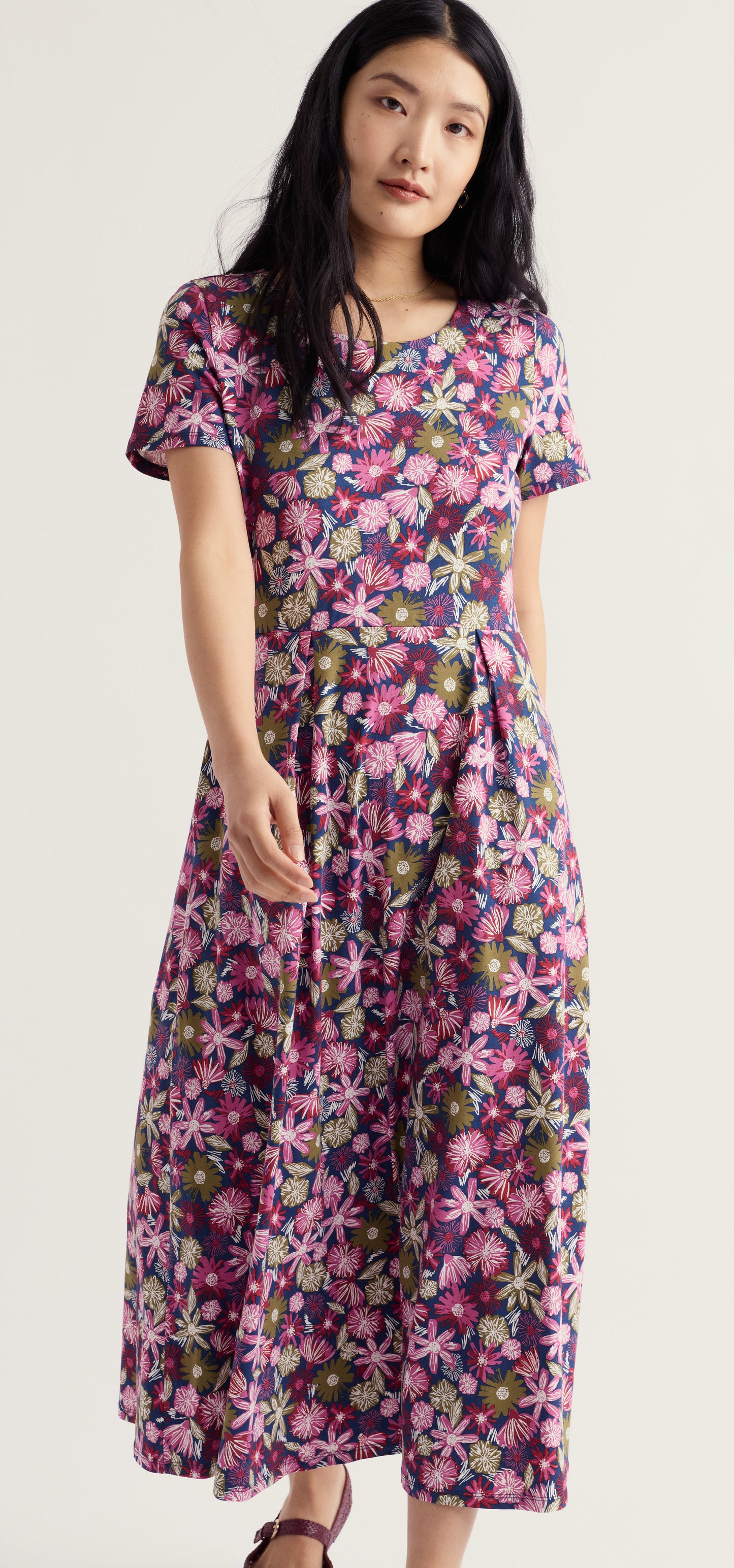 Veronica Short Sleeve Midi Dress - Sketchbook Blooms Rosa