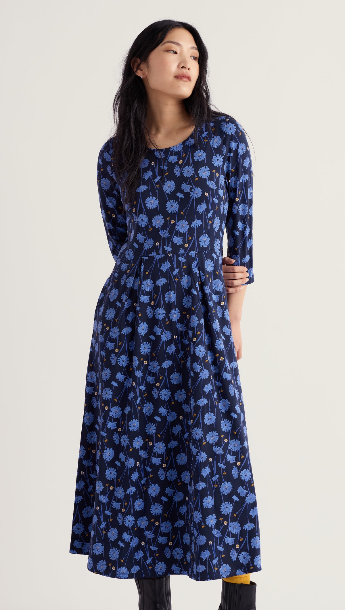 Veronica Midi Dress in Organic Cotton Jersey-Dried Proteas Maritime